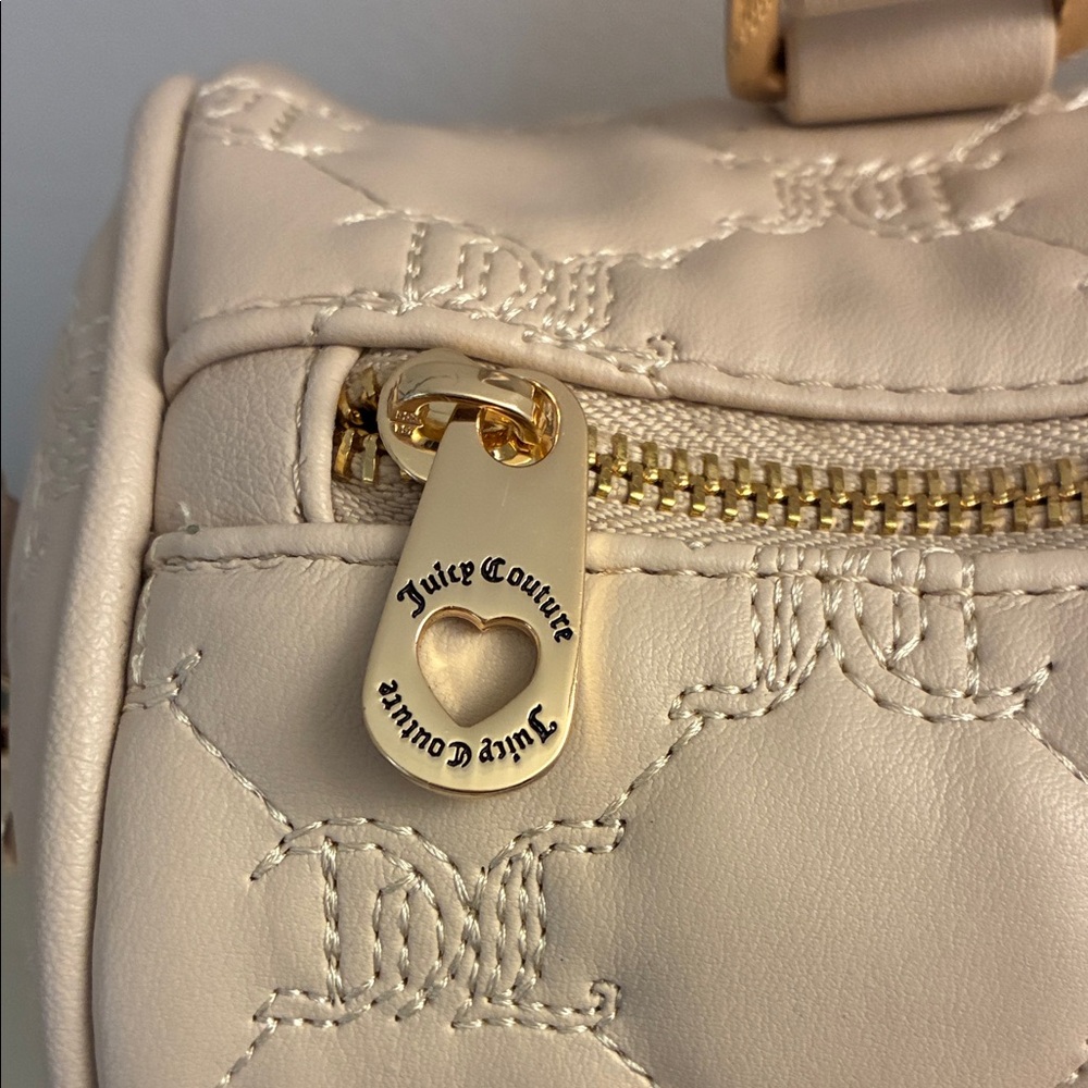 NWT 💖 Juicy Couture Quilted Beige Satchel with Pearl Accent - Picture 7 of 8